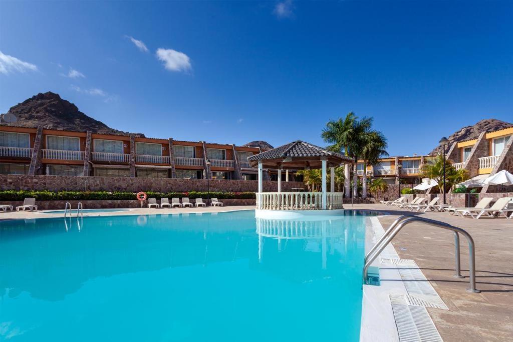 Luxurioesen Apartment Am Meer Golfplatz, Strand 皮拉亚德尔库拉 外观 照片