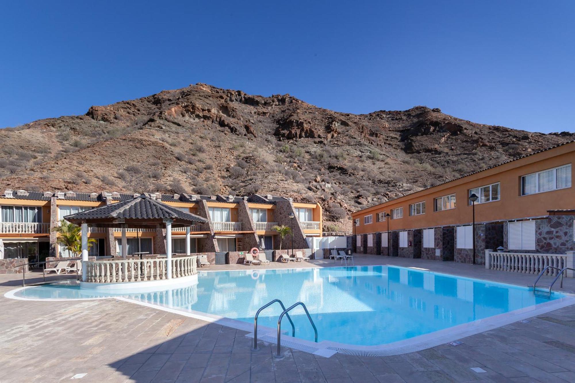 Luxurioesen Apartment Am Meer Golfplatz, Strand 皮拉亚德尔库拉 外观 照片
